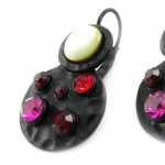 NOA [J0469] - Dormeuses Cr&eacute;ateur 'M&eacute;lusine' rouge noir raudona