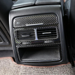 Anglies pluo&scaron;to automobilio priedai Galinės oro kondicionieriaus angos dangtelio apdaila VW Touareg 2011 2012 2013 2014 2015 2016 2017