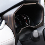 Automobilio prietaisų skydelis Ekrano rėmas Chromas Vidaus apdaila Automobilio salono Persiko medžio apdaila Toyota RAV4 RAV 4 XA50 Peach Woodrz6