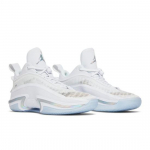 Air Jordan 36 Low Pure Money DH0833-101 EU 46 metalo sidabro spalvos/balta