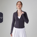 Alo Yoga Greitai džiūstanti kvėpuojanti treniruočių striukė sportui, bėgimui, važiavimui dviračiu ir fitnesui M/6 (101-115 lbs)