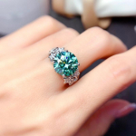 BELLA BOX Parduodu naują modeliavimą mėlynai žalias Mosan deimantinis a&scaron;tuonios &scaron;irdies a&scaron;tuonios strėlės temperamento atviras žiedas patelė 17.3mm vandenyno mėlyna spalva