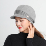 Korėjos moteri&scaron;ka megzta vienspalvė trumpabrynė ančiuko skrybėlė lauke pliu&scaron;inė turistinė megzta berečių kepurė Trend One Size