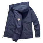 Pavasario rudens vėjo striukė Vyri&scaron;ki vir&scaron;utiniai rūbai su gobtuvu Paltai Vyri&scaron;kas laisvas užtrauktukas Laisvalaikio plona striukė su gobtuvu Populiariausi madingi alpinizmo drabužiai