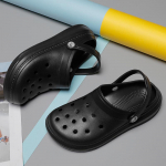 Vasariniai vyri&scaron;ki sandalai paplūdimio &scaron;lepetės Unisex vyri&scaron;ki batai vandens kvėpuojantys tu&scaron;čiaviduriai sodo &scaron;lepetės putplasčio bėgikai Vandens batai lauke