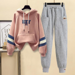 Kontrastinga dygsniuota raidė marginta gobtuvu Laisvalaikio darbo drabužiai Kelnės Dviejų dalių komplektas Moteri&scaron;kas sportinis kostiumas M