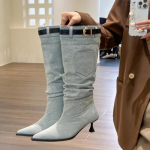 Naujos mados vienspalviai auk&scaron;ti ir žemi patogūs vir&scaron;utiniai drabužiai moteri&scaron;ki batai kauboji&scaron;ki batai smailianosiai stiletto moteri&scaron;ki batai 35