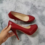 Nauji moteri&scaron;ki auk&scaron;takulniai rudeniniai apvaliais pir&scaron;tais madingi seksualių 12 cm kulnų banketiniai platforminiai stiletto vestuviniai prom batai didesnių dydžių 35 vyno raudonos spalvos