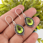 Peridoto auskarai Brangakmenių papuo&scaron;alai, 925 prabos sidabro auskarai, Rankų darbo papuo&scaron;alai Gimtadienio akmens auskarai, Dovana Jam 1.6 Inches žalia