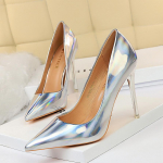Madingi moteri&scaron;ki auk&scaron;takulniai Mėlynai žali Valentino bateliai prabangūs blizgūs stiletto vestuviniai nuotakos naktinio klubo madingi paprasti vienspalviai 1829-2 34(Foot22cm)