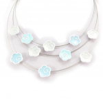NOA [K0163] - Collier Cr&eacute;ateur 'Flora' blanc bleu ciel