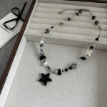 Vintage Goth Cool Star pakabukas su karoliukais grandinės karoliai moterims Dopamino Black Star karoliukais karoliai Kpop Y2K papuo&scaron;alų aksesuaras
