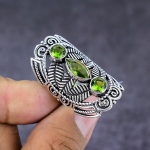 Natural Peridot Gemstone Handmade 925 Sterling Silver Jewelry Ring Size 7.5 d6s51