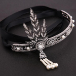 XX a. XX a. senoviniai plaukų papuo&scaron;alai, lapai, nuotakos kri&scaron;toliniai perlai, galvos apdangalas, didžioji Gatsby tiara ir karūna galvos juosta, skirta moterų vestuvėms