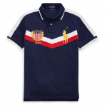 Polo Ralph Lauren SS24 raidžių logotipų ra&scaron;to siauro kirpimo trumpomis rankovėmis polo mar&scaron;kinėliai Vyri&scaron;ki vir&scaron;utiniai drabužiai Mėlyna 710746108-001 S