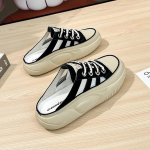 Pusiau &scaron;lepetės balti batai moteri&scaron;ki vasarai nauja pir&scaron;tų dėžutė lauke, platforma, &scaron;lepetės, užsegamos basutės, pompos