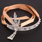XX a. XX a. senoviniai plaukų papuo&scaron;alai, lapai, nuotakos kri&scaron;toliniai perlai, galvos apdangalas, didžioji Gatsby tiara ir karūna galvos juosta, skirta moterų vestuvėms