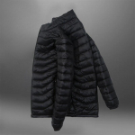 Lengvas vyri&scaron;kas medvilninis paltas rudeniui ir žiemai, kad i&scaron;laikytų &scaron;ilumą ir atsparus &scaron;alčiui, be riebumo, didelio dydžio stovima apykakle su gobtuvu ir vir&scaron;utiniu sluoksniu medvilninė striukė L