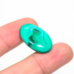 Malachitas 1,8x2,7 mm Natūralus Kabo&scaron;onas Puikus Palaidas 28,35 ct. l1N69 žalia