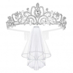 Mergvakario vakarėlio aksesuarų rinkinys: kalnų kri&scaron;tolais puo&scaron;ta karūna, juosta &bdquo;Nuotaka&ldquo;, nuometas, nuotakos du&scaron;o dekoracija mergvakario vakarėlio reikmenims