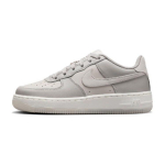 Nike Air Force 1 LV8 5 GS &Scaron;viesiai kaulinės spalvos vaiki&scaron;ki sportbačiai Pilki &Scaron;viesiai geležies rūdos Summit-White HF5349-001 35.5