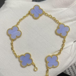 Naujos versijos keturlapis dobilas penkių gėlių apyrankė natūralaus raudono agato balto perlamutro apyrankė moteri&scaron;ka lazerinė apyrankė V Gold