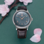Orient Bambino Classic Automatinis vyri&scaron;kas laikrodis, RN-AC0023E, Žalias saulės spindulių ciferblatas, Kupolinis stiklas, Japonijos mechanizmas, Gamintojo garantija, Visi&scaron;kai naujas žalia