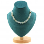 Pierres et Min&eacute;raux. Collier 20 perles Prehnite d'Afrique 8 mm Chaine en acier inoxydable Collier femmes, hommes. Taille personnali