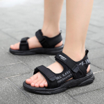 2024 m. vasaros berniuki&scaron;kos neslystančios paplūdimio basutės &ndash; mink&scaron;to dugno lauko batai vaikams ir studentams Size 31 (Length 19.8cm)