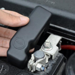Automobilio akumuliatoriaus anodo dangtelis neigiamo elektrodo apsauga, skirta Land Cruiser Prado