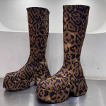 Leopardo ra&scaron;to auk&scaron;takulniai batai moterims Platforminiai sniego batai Suede kvadratinės nosies batai 2024 m. Tendencijos dizainas Auk&scaron;takulniai Chelsea batai Goth Botas 35 leopardas