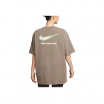 Nike laiski ir patogūs trumparankoviai mar&scaron;kinėliai su nuleistais pečiais moterims, rudi HF9692-214 XS
