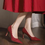 Prabangūs balti nėriniai Siuvinėjimas Auk&scaron;takulniai Nuotakos Batai Moteri&scaron;ki Eleganti&scaron;ki Smailus Pir&scaron;tas Prekės Ženklo Dizainas Stiletto Siurbliai Moteri&scaron;ki Vestuviniai Batai Zapato 35