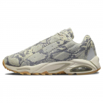NOCTA x Nike Hot Step Air Terra Kolekcija &bdquo;Toli siunčiami sveikinimai&ldquo; - &Scaron;viesiai kaulinės spalvos Unisex sportbačiai Kreminės baltos spalvos DR0508-001 41