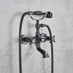 Prabangus Auksinis Juodas Vonios Mai&scaron;ytuvas Telefono Stiliaus Su Du&scaron;o Galvute Rankiniu Du&scaron;u Besisukantis Snapelis Vonios Kar&scaron;to &Scaron;alto Vandens Mai&scaron;ytuvų Rinkinys