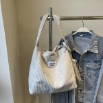 Madingas universalus krep&scaron;ys per petį, kolegijos stiliaus, skirtas kasdieniam naudojimui, kordurojaus kvadratinis krep&scaron;ys moterims, didelės talpos, laisvalaikio, ne&scaron;iojamas, crossbody krep&scaron;ys 35x13x32cm smėlis