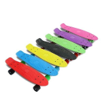 Skateboard &agrave; 4 roues 1 planche de skate 4 roues fish boost