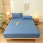 Mink&scaron;ta ir lygi vienspalvė &scaron;lifuota medvilninė paklodė viengulėms ir dvigulėms lovoms, užtikrinanti komfortą ir apsaugą nuo dulkių. 120cm*200cm Single Fitted Sheet tamsiai mėlyna spalva