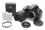 Nikon D5300 skaitmeninis veidrodinis fotoaparatas su VR II objektyvu, LCD 18-55mm rinkinys, juodas, 24MP, 3,2 colio (D5300LK18-55VR2BK) juoda