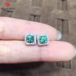 BELLA BOX A&scaron;tuonios &scaron;irdys A&scaron;tuonios rodyklės padengtos PT950 modeliavimas Mėlyna Žalia Mosan Grąžtas Full Drill Kvadratiniai auskarai Moteriai merginai Valentino dienos dovana žalia