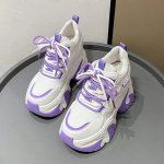 25 Pavasario auk&scaron;tos kokybės platforminiai kulniukai moteri&scaron;ki storu padu spalvų derinimo laisvalaikio sportbačiai moteri&scaron;ki bėgimo bateliai zapatillas de mujer 35 violetinė