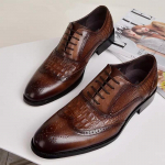 Vyri&scaron;ki batai Nauji didelio dydžio Brogue Carved Vyri&scaron;ki britų retro suvarstomi odiniai batai Krokodilo ra&scaron;to odiniai batai 48 ruda