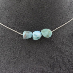 Pierres et Min&eacute;raux. Collier 3 perles Larimar de R&eacute;publique Dominicaine. Chaine en acier Collier femmes, hommes. Taille personnalis