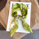 Prabangios prekės ženklo kaklaskarės moterims Skarų ra&scaron;tas &Scaron;ilko satino Hijab &Scaron;alikas Moteri&scaron;kas Bandana 70*70cm Kvadratinės skaros Moteri&scaron;kos