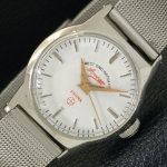 VINTAŽINIS WEST END WATCH CO RANKINIU BŪDU PRISUKAMAS &Scaron;VEICARI&Scaron;KAS VYRI&Scaron;KAS BALTO Ciferblato LAIKRODIS a436449-2 R129-a436449