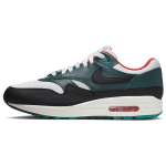 Vyri&scaron;ki LeBron James x Liverpool F.C. x Nike Air Max 1 Trečiojo komplekto Unisex sportbačiai Mėtiniai Balti Juodi FB8914-100 42.5 black