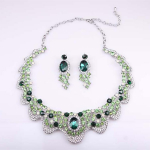 Green Crystal Diamond Trumpas raktikaulis karoliai auskarai rinkinys Suknelė Vakarienė Banketas Vestuviniai moteri&scaron;ki papuo&scaron;alai žalia