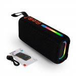 Belaidis Bluetooth garsiakalbis RGB ap&scaron;vietimas lauko ne&scaron;iojamas kortelių žemų dažnių garsiakalbis audio juoda