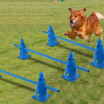 Bėgimo kliūčių kūgių rinkinys apima 6 vikrumo kūgius, 3 strypus bėgimo kliūčiai Cone Height 23cm