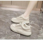 Moteri&scaron;ki laisvalaikio sportiniai bateliai Platforminiai sportbačiai Moteri&scaron;ki rudeniniai Nauja mada Patogūs pakeliami batai Moteri&scaron;ki sportiniai bateliai bėgimo bateliai 35